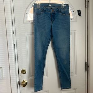 Old Navy Super Skinny Light Wash Jean
